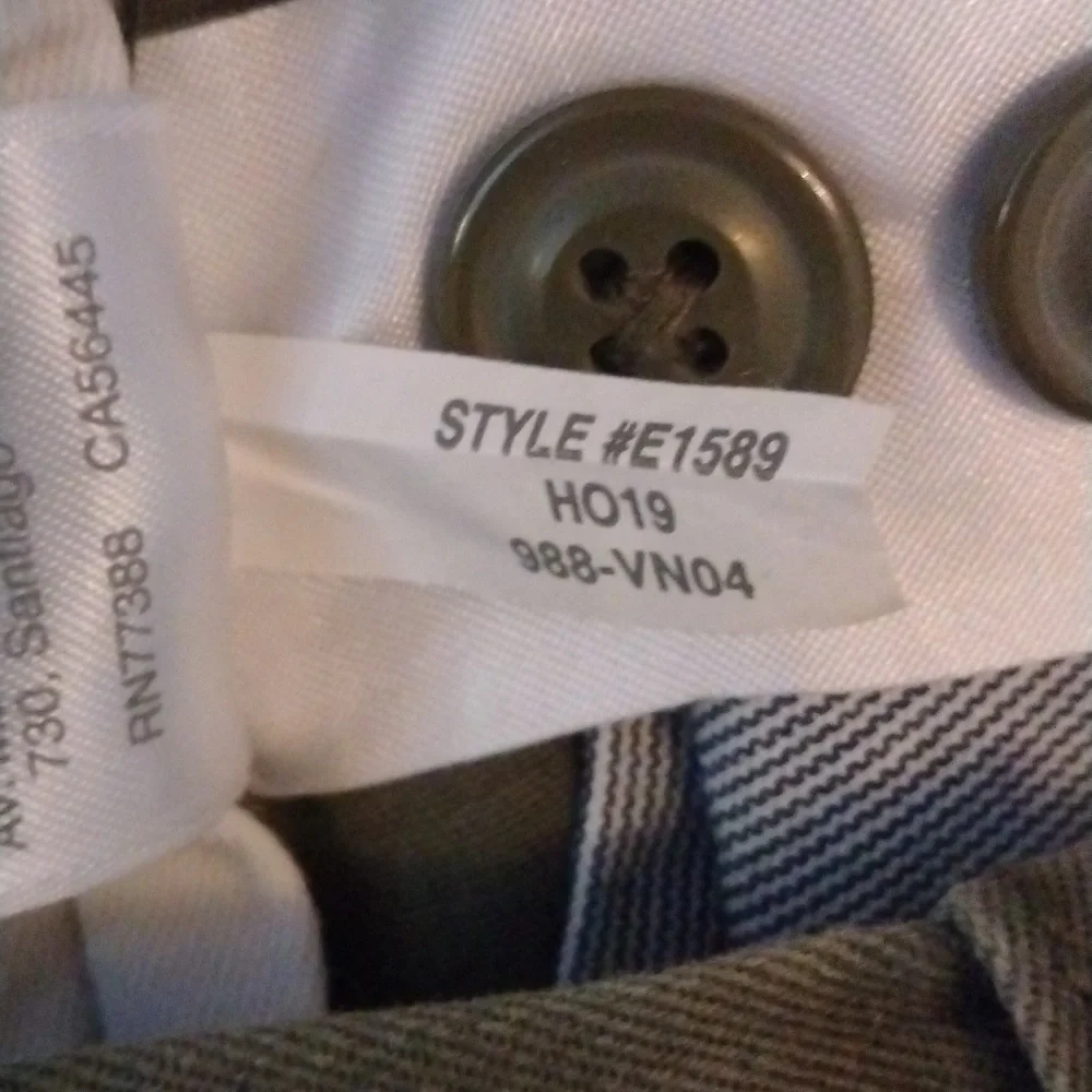 JCrew stretch Chino's,size 31x30..Army green. Missing button, button included.
